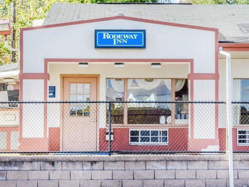 Rodeway Inn Harrisburg Exterior foto